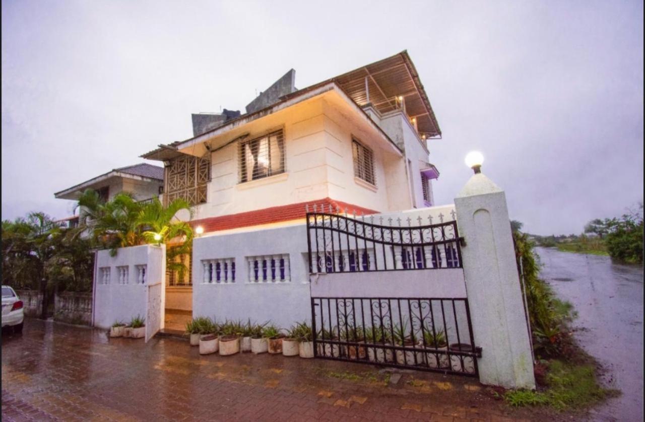 Laughtale Villa 4Bhk Swimming Pool Lonavala Dış mekan fotoğraf